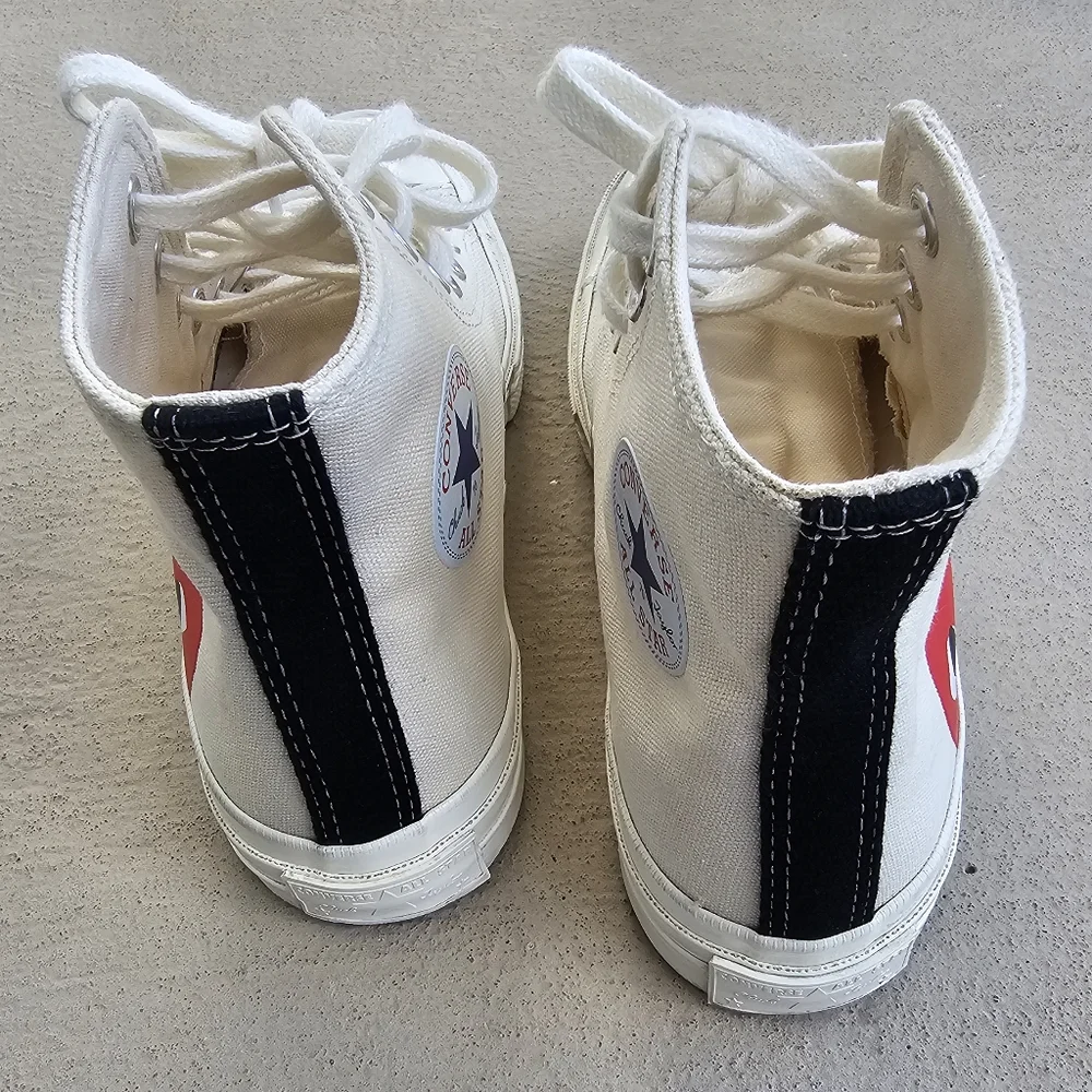 Comme des Garcons PLAY Cream Red Sneakers - Picture 12 of 16